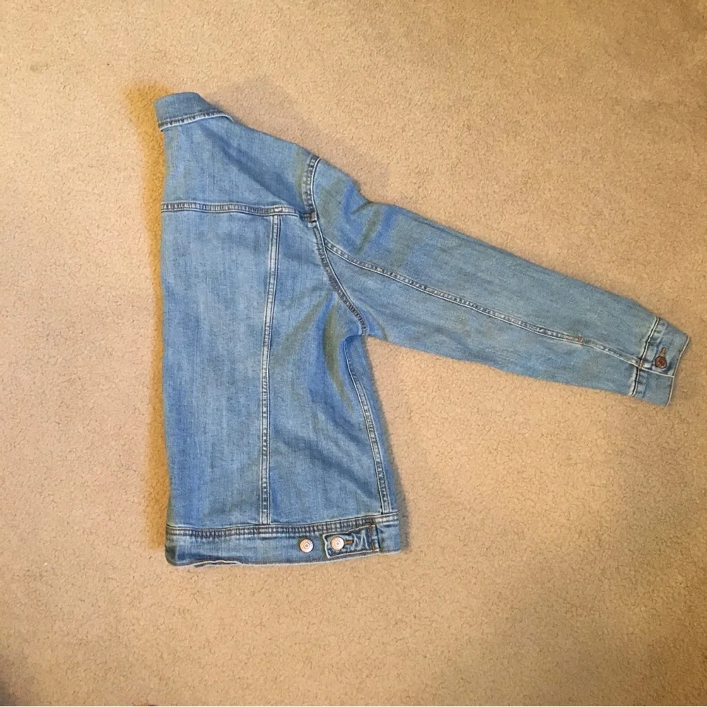 Old Navy Jean Jacket - Picture 5 of 8